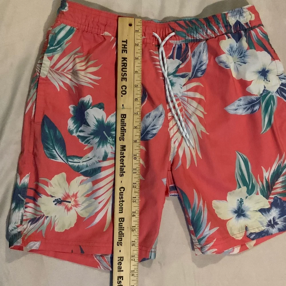 Goodfellow & Co Pink Blue  Floral M Swim Trunks Tropical Eclectic Grandpa